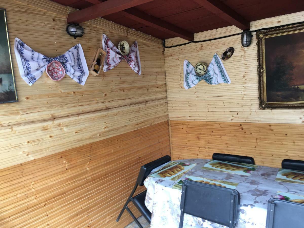 Affittacamere Casa Laura Corbu  Esterno foto